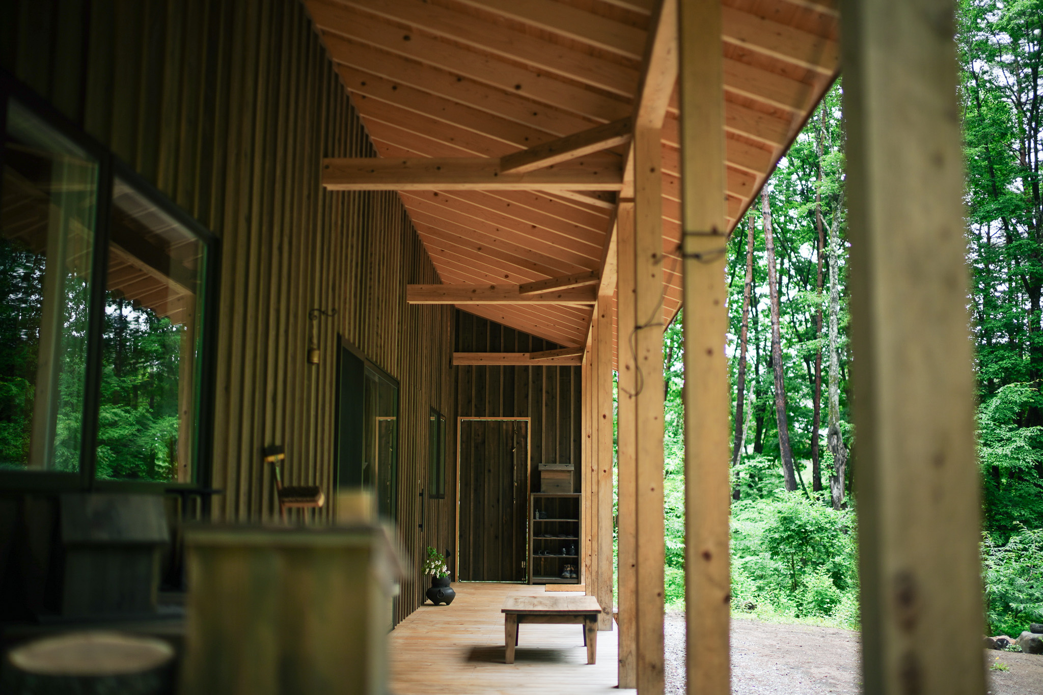 手仕事と森暮らしの交わる家